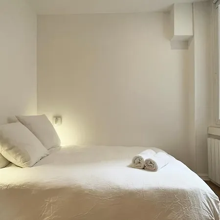 Grand Calme Et Moderne Avec Coin Nuit - Quartier Des Antiquaires Grenoble