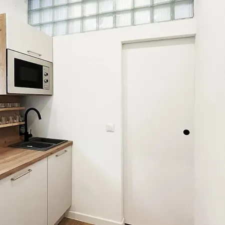 Appartement Grand Calme Et Moderne Avec Coin Nuit - Quartier Des Antiquaires